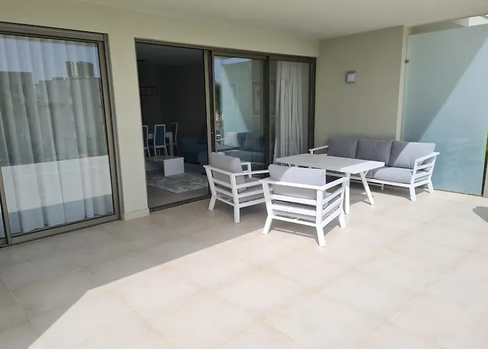 Lightoasis Oasis Mar 1 Portimão